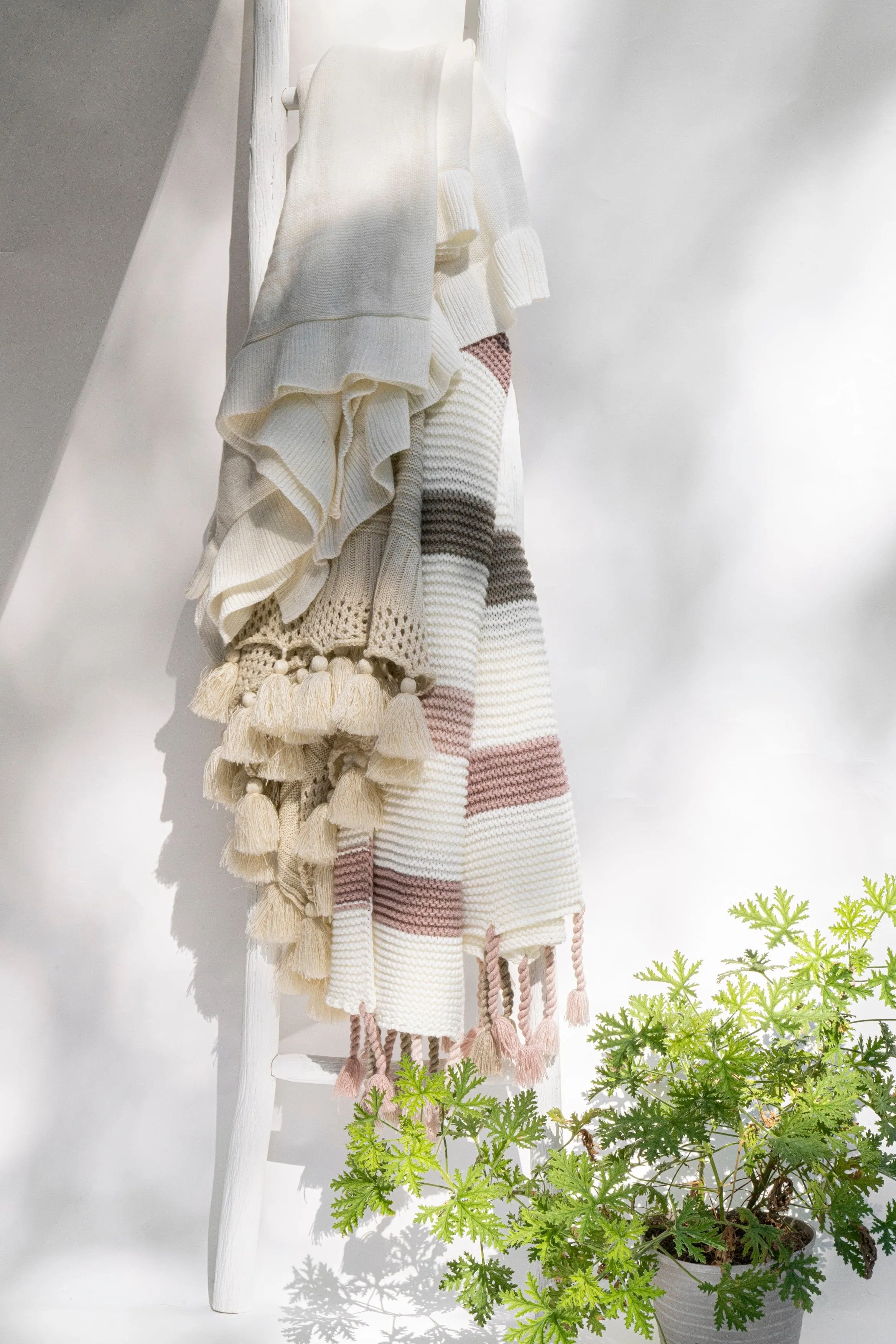 Boho Knitted Braided Tassel Throw Blanket